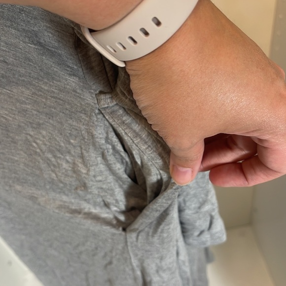 NWT Ekouaer Gray Lightweight Cardigan with Pockets and Belt Size Large - Picture 5 of 8